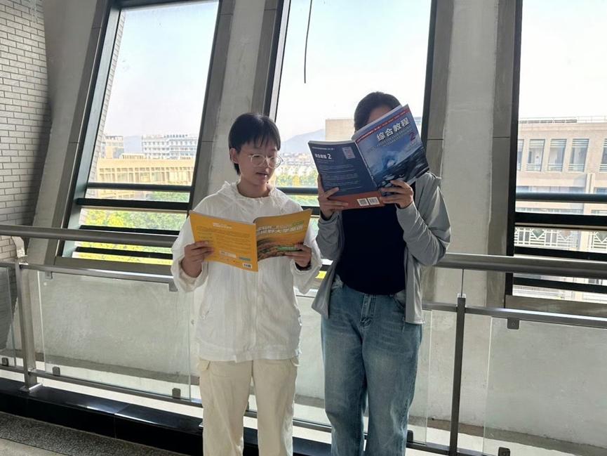 H动漫