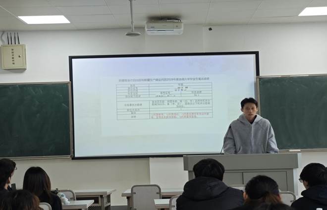 bc1b5b465680c2b5be6efeca12e2a5f6