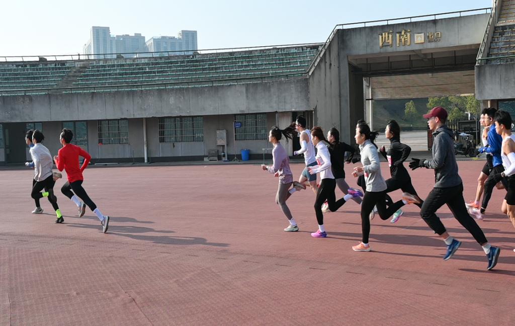 H动漫
