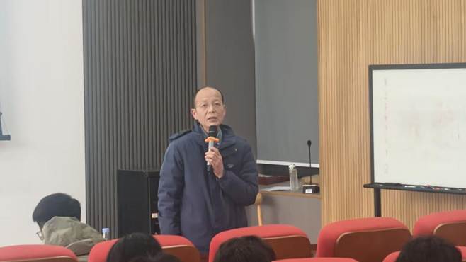 7e15a85f4fde28e7300406db832e4484