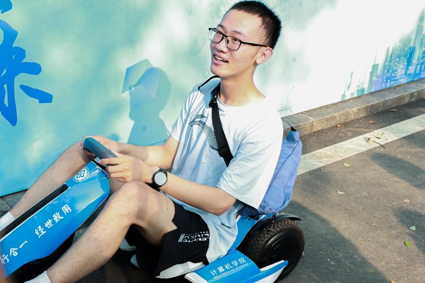H动漫